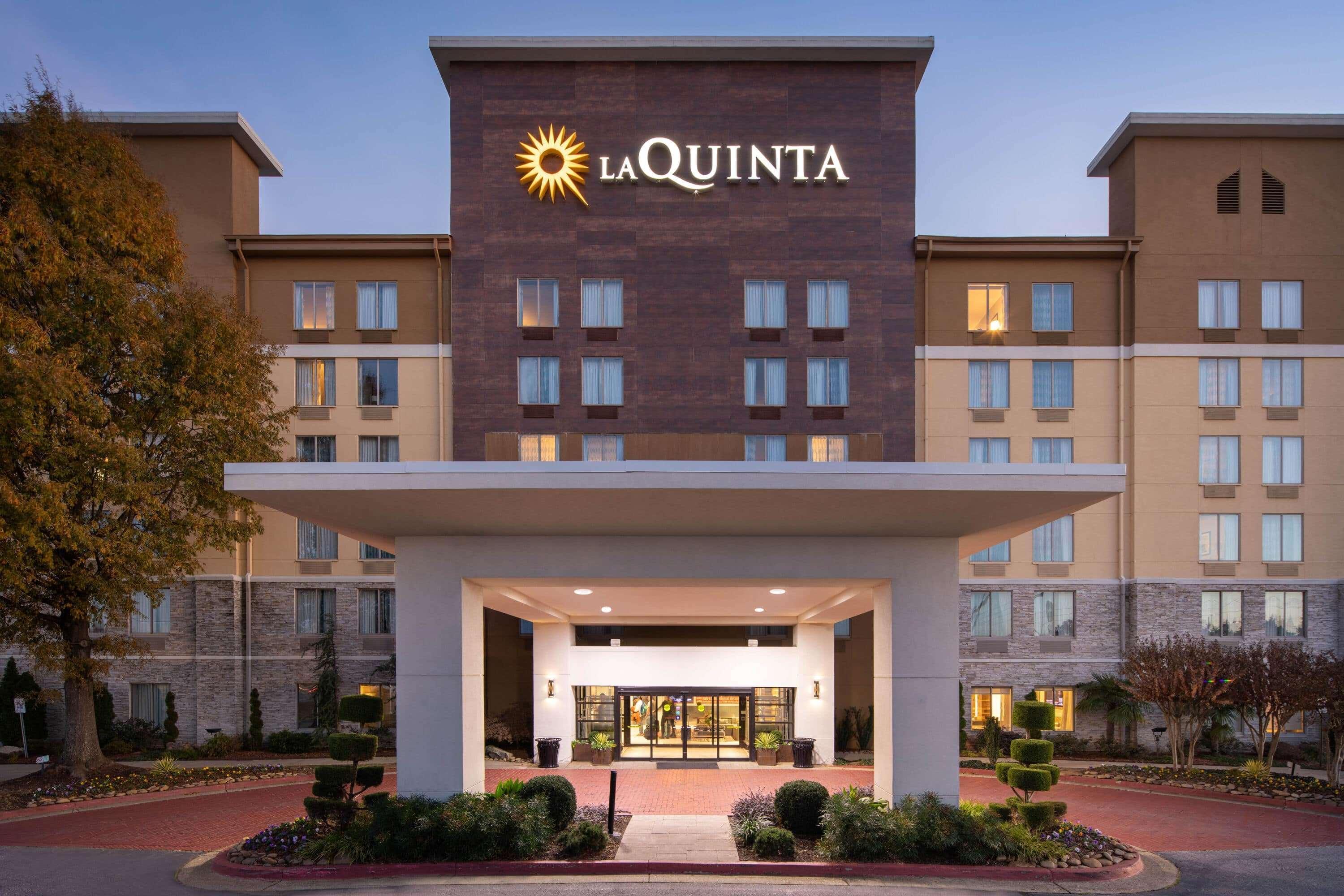 La Quinta By Wyndham Atlanta Airport North Hotel Exterior foto